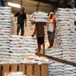 Kritik Pengiriman 10 Ribu Ton Beras ke Palestina: Empati Global Dinilai Abaikan Krisis Pangan Dalam Negeri