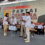 Ribuan Massa Partai Gerindra Ramaikan Jalan Santai Harlah ke-16 Berhadiah Rumah dan Umroh