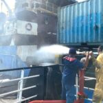 Kapal MV Alexindo 8 Terbakar di Batuampar Batam, 15 Kru Selamat