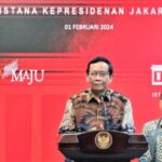 Mahfud MD Bertemu Jokowi di Istana, Sampaikan Surat Pengunduran Diri sebagai Menko Polhukam