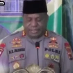 Kapolda Papua Irjen Mathius D Fakhiri Ikrar Masuk Islam