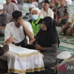 Arus Mualaf di Masjid Nasional Al-Akbar Surabaya Selama Ramadhan Mencapai 50-100 Orang