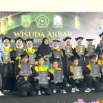 14 Orang Santri TPQ Masjid Istiqomah Sei Panas Batam Wisuda Akbar 2024