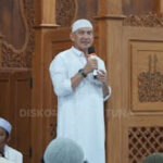 Wakil Bupati Natuna Salat Tarawih Perdana di Masjid Agung Natuna