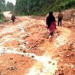 Jalan Rusak di Dusun Serteh Lingga Banyak Makan Korban, Warga Pertanyakan Perhatian Pemprov Kepri