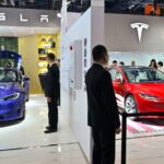 Penjualan Mobil Listrik Anjlok, Saham Tesla Merosot!