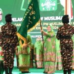 Sah, Khofifah Indah Parawansa Lantik Marlin Agustina Rudi dan PW Muslimat NU Kepri 2024-2029