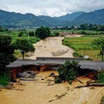 Jembatan di China Ambruk usai Hujan Lebat: 11 Orang Tewas, 30 Hilang