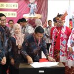 Ketua DPRD Kota Batam Nuryanto dan Hardi Hood Daftar ke KPUD Batam