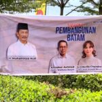 Prabowo ke Batam, Spanduk H. Muhammad Rudi Dukung Amsakar-Li Claudia Penuhi Kota