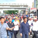 Paslon Gubernur-Wakil Gubernur Kepri Rudi-Rafiq ‘Menyala’ di Acara Jalan Santai di Karimun