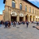 Dosen Unri Paparkan Hasil Riset Kolaborasi Pada Konferensi Internasional di Bologna, Italia