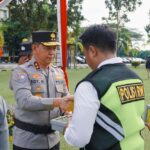 Kakorbinmas Baharkam Polri Pimpin Apel Apel Besar Polisi RW di Polda Kepri