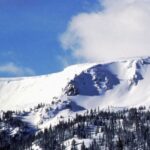 Lift Ski Retak di Colorado, Lebih dari 170 Pemain Ski Dievakuasi dari Gondola 