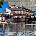 Jalan Martadinata dan Jalan Merdeka Tanjunguban Bintan Digenangi Banjir Rob