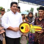 Program Manfaat BAZNAS, Bupati Roby Serahkan RTLH serta Paket Stunting dan Dhuafa