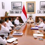 Presiden Prabowo Panggil Jaksa Agung dan Jajaran Jaksa Agung Muda Bahas Korupsi dan Perizinan Ilegal