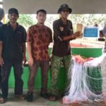 PT Timah Bantu Jaring Udang untuk Kelompok Nelayan di Kundur Barat Karimun