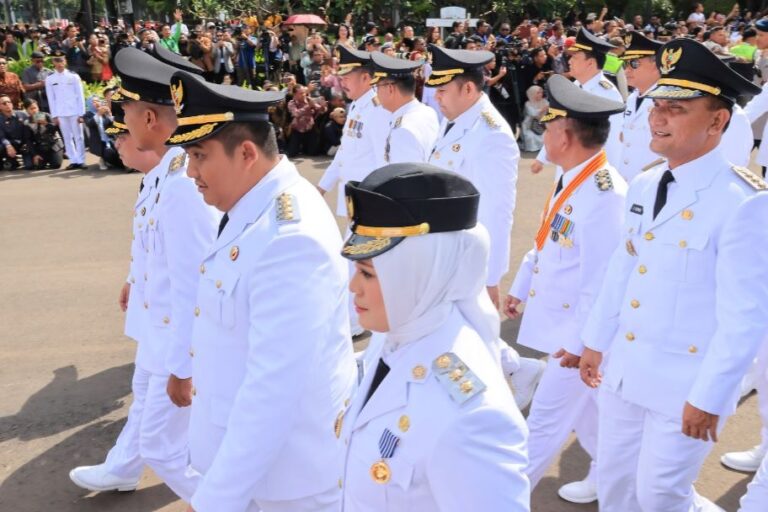 Roby Kurniawan dan Deby Maryanti Resmi Dilantik Presiden Prabowo Sebagai Bupati dan Wakil Bupati Bintan 2025-2030