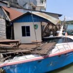 Kapal WM Natuna Tabrak Pos Polisi, Rumah Warga, dan Boat di Telaga Punggur Batam