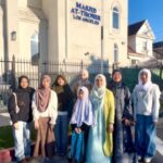 Sambut Ramadan, Komunitas Masjid Indonesia di Los Angeles Bagikan Bingkisan ke Tetangga