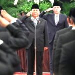 Langkah Prabowo Mereshuffle Kabinet, Ringankan Beban Negara