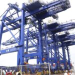 4 STS Crane Baru Dorong Kapasitas dan Kemandirian Pelabuhan Batu Ampar