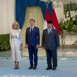 Emmanuel Macron dan Istri Disambut Prabowo di Istana Merdeka