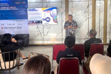 Karyawan TVRI Maluku Dapat Suntikan Semangat Baru Pakar Komunikasi dan Motivator Nasional Dr Aqua Dwipayana