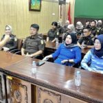 Kejari Rembang Undang Dr Aqua Dwipayana untuk Beri Motivasi Jajaran Pegawai