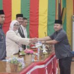 DPRD Lingga Sahkan Ranperda Laporan Pertanggungjawaban APBD 2024