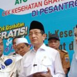 Menag Tinjau Langsung Pelaksanaan Cek Kesehatan Gratis di Pesantren