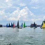 Lomba Sampan Layar HUT ke-80 RI di Pulau Belakang Padang Batam Meriah
