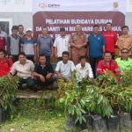 PT Dairi Prima Mineral Beri Pelatihan Budidaya dan Bibit Durian untuk Petani