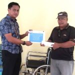 Manajemen PT Timah Bantu Biaya Pengobatan Anak Penderita Tumor Tulang di Karimun