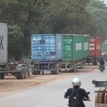 Kepala BP Batam Tertibkan Chassis Kontainer di Bahu Jalan Batu Ampar