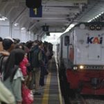 Lonjakan Penumpang Commuter Line Di Bandung Raya Jelang Tahun Baru