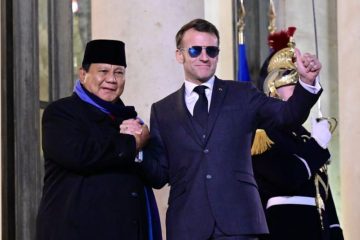 Pererat Hubungan Bilateral, Presiden Prabowo Hadiri Jamuan Makan Malam Pribadi Bersama Presiden Macron di Istana Élysée