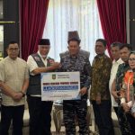 Sinergi Pemko Batam dan Kodaeral IV TNI AL Salurkan Donasi Bencana ke Sumatera Barat
