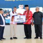 Kemnaker Salurkan Bantuan Rp30,3 Miliar untuk Pemulihan Ekonomi Sumbar