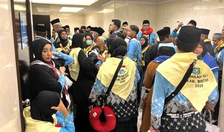 Alhamdulillah, Jemaah Haji Kepri Tiba di Madinah Menginap di Hotel Samping Masjid Nabawi