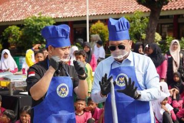 Bobon Santoso Dampingi BGN dalam Program Edukasi Gizi “Masak Besar” di Jakarta Timur