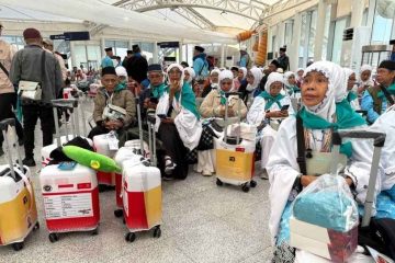 Syukur dan Haru Iringi Kedatangan Jemaah Haji Indonesia Kloter Pertama di Madinah