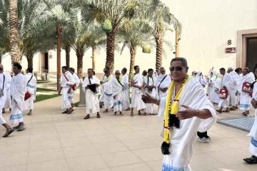 Cuaca Panas Madinah Tak Halangi Jamaah Haji Indonesia Padati Masjid Bir Ali