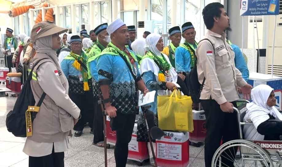 Kaki Satu, Pelatih SSB Kuansing Riau Jufriadi Naik Haji