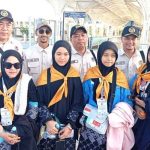 Lima Jam Tertahan di Imigrasi, Dua Haji Remaja Kalteng Ini Akhirnya Tersenyum