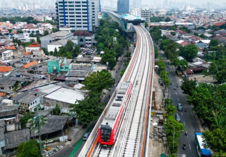 Pembangunan LRT Jakarta Fase 1B Tembus 92 Persen, Jakpro Klaim Zero Accident