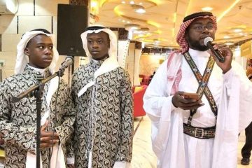 Sholawat ‘Thalaal Badru’ Sambut Jemaah Haji Indonesia di Makkah