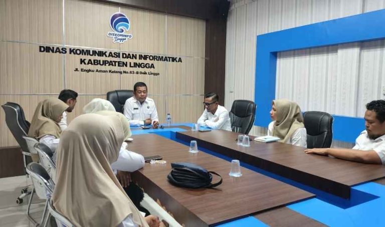 Diskominfo Lingga Gelar Rapat Internal, Perkuat Disiplin ASN dan Optimalisasi Penyebaran Informasi Publik