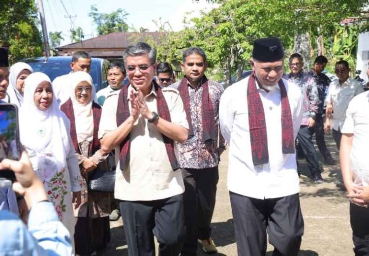 Kemnaker Siapkan Pelatihan Berbasis AI untuk 3.100 Pemuda di Padang, Dorong Peningkatan Kompetensi dan Pemulihan Ekonomi